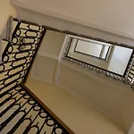 Tra I Versi Di Saba In Centro A 的里雅斯特